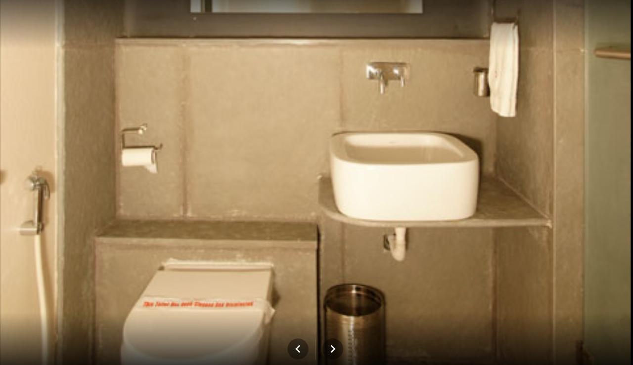 Hotel Zorba Inn Kolhapur Eksteriør billede